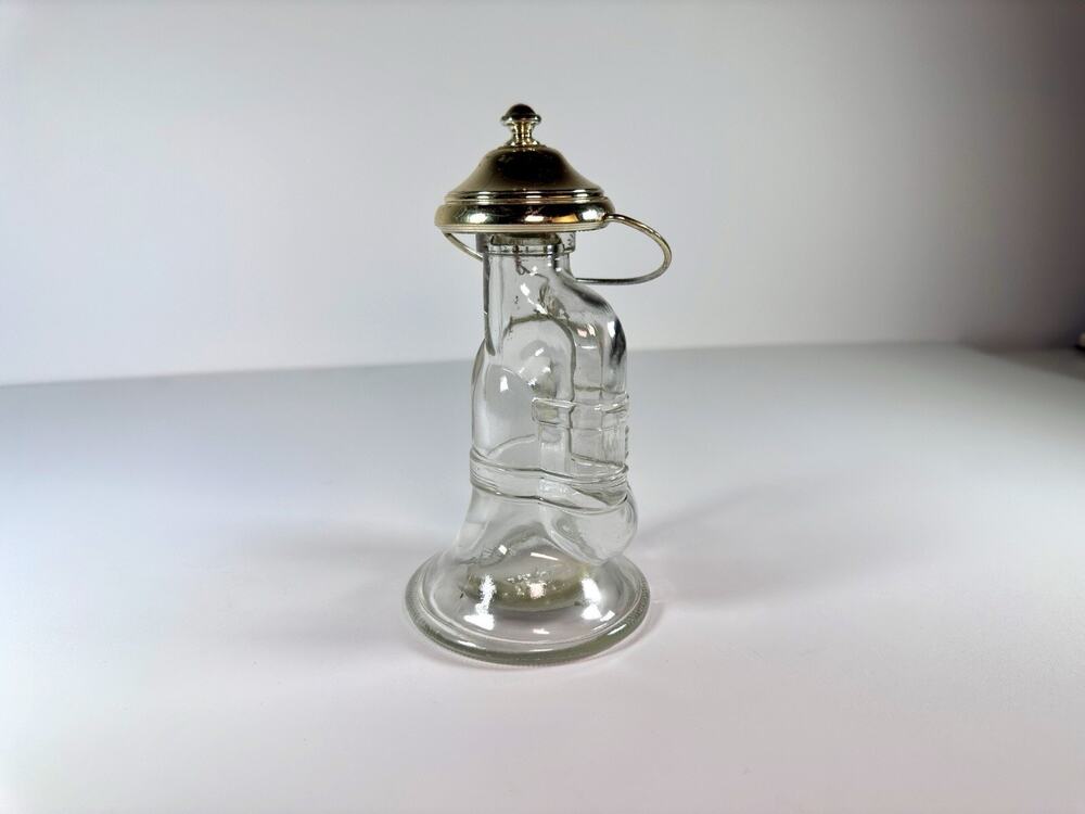 VINTAGE AVON - IT'S A BLAST - WINDJAMMER - RETRO EMPTY DECANTER BOTTLE - 1970s
